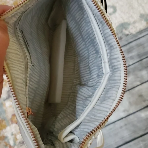 White Maurices Purse - Picture 6 of 7